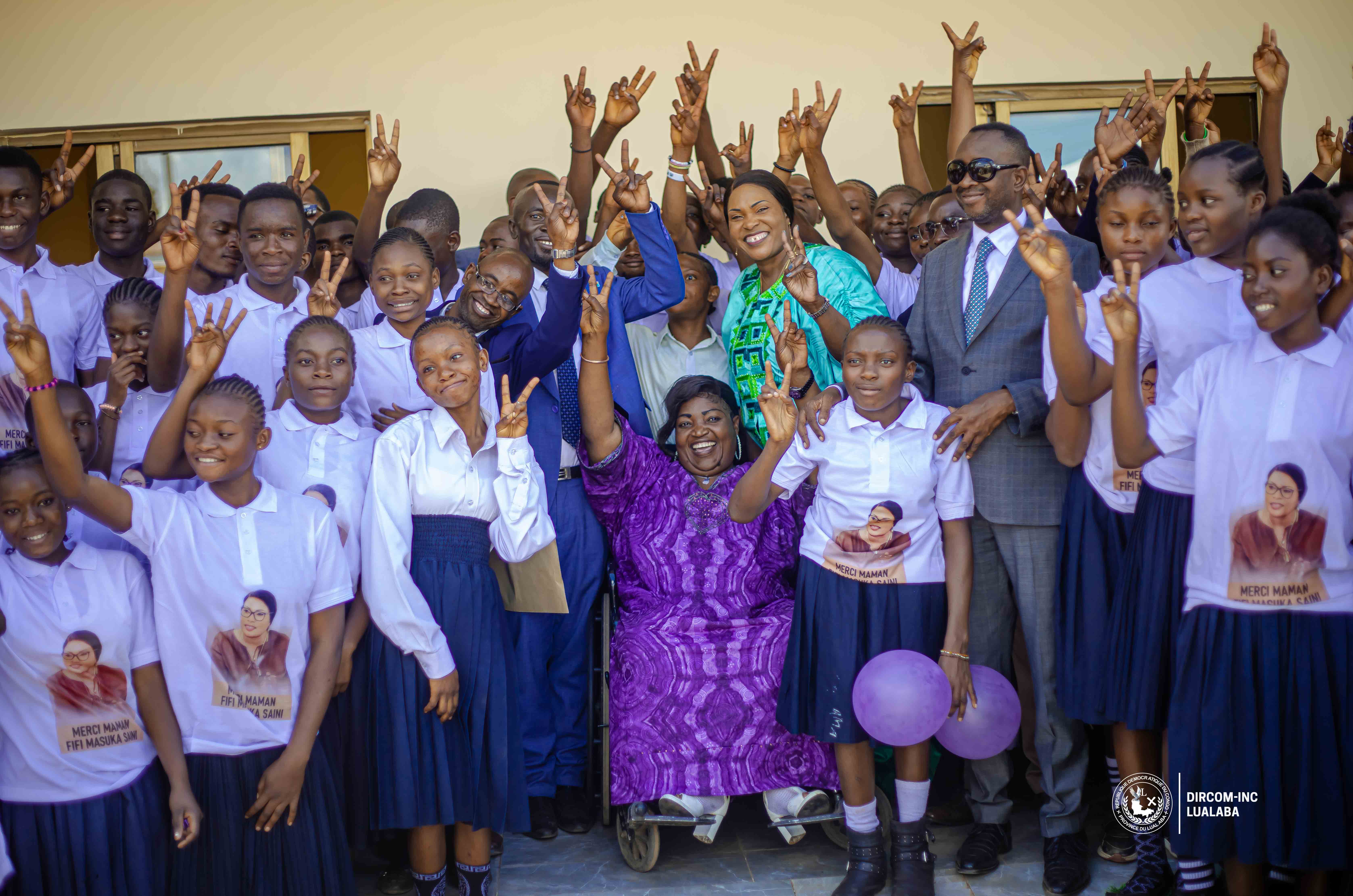 KOLWEZI: FIFI MASUKA INAUGURE DE NOUVEAUX BÂTIMENTS POUR LES ELEVES SOURDS-MUETS DE L'ECOLE EPHATA